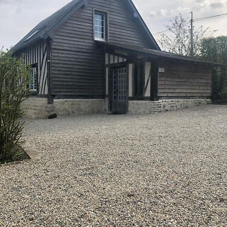 Gîte 'les matins calmes ' Cheffreville-Tonnencourt Exterior foto